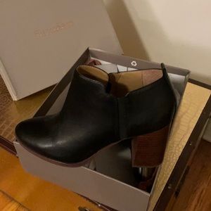 Franco Sarto Dante Heeled Bootie